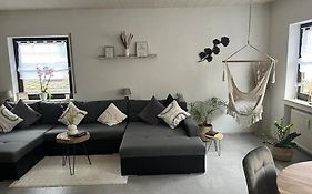 2-Zimmer Wohnung 80Qm Bis 4Pers.